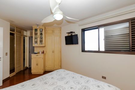 Apartamento à venda com 278m², 4 quartos e 3 vagasSuíte 2 Cobertura