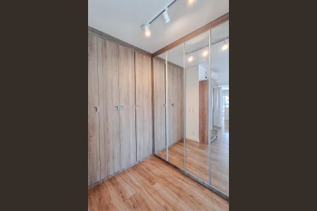 Apartamento à venda com 66m², 2 quartos e 2 vagasQuarto 2 - Suíte