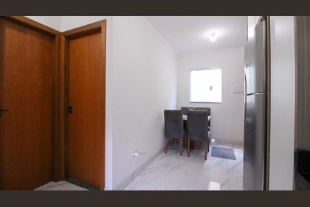 Sala/Cozinha de apartamento para alugar com 2 quartos, 45m² em Vila Antonieta, São Paulo
