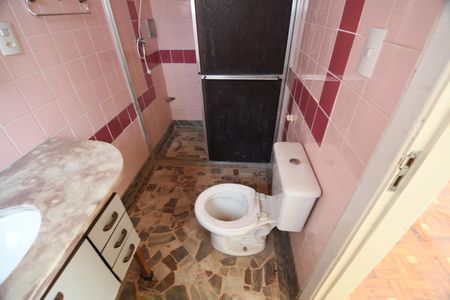 Casa para alugar com 225m², 3 quartos e 2 vagasBanheiro Suíte