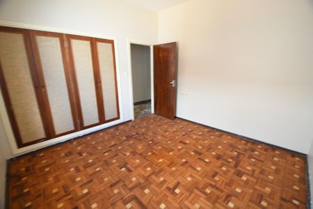 Casa para alugar com 225m², 3 quartos e 2 vagasQuarto 2