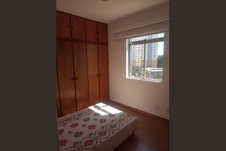 Apartamento à venda com 2 quartos, 70m² em Horto, Belo Horizonte