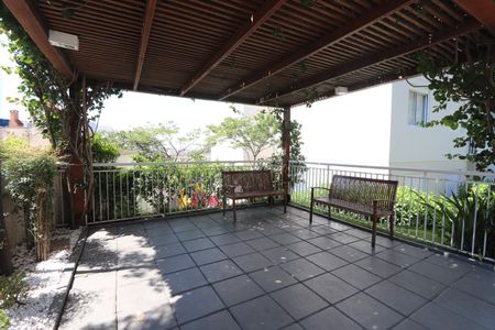 Apartamento para alugar com 45m², 2 quartos e 1 vagaÁrea comum - Quiosque