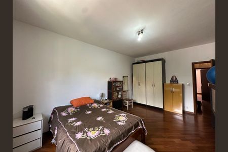 Casa à venda com 115m², 3 quartos e 1 vaga