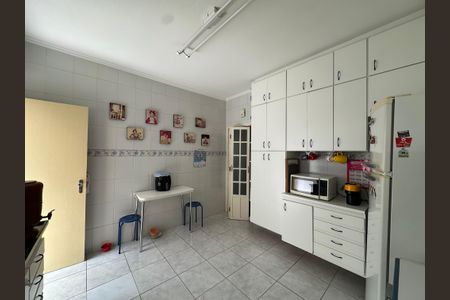 Casa à venda com 115m², 3 quartos e 1 vaga