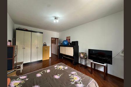 Casa à venda com 115m², 3 quartos e 1 vaga