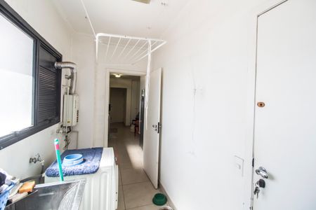 Apartamento à venda com 140m², 2 quartos e 2 vagasÁrea de Serviço