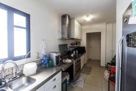 Apartamento à venda com 140m², 2 quartos e 2 vagasCozinha