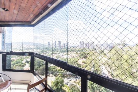 Apartamento à venda com 140m², 2 quartos e 2 vagasVaranda