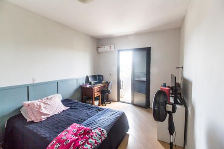 Apartamento à venda com 140m², 2 quartos e 2 vagasSuíte