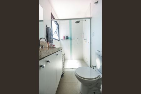 Apartamento à venda com 140m², 2 quartos e 2 vagasBanheiro da Suíte