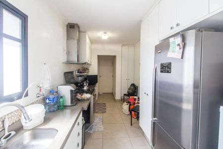 Apartamento à venda com 140m², 2 quartos e 2 vagasCozinha
