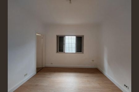 Casa para alugar com 347m², 3 quartos e 3 vagasSuíte 2