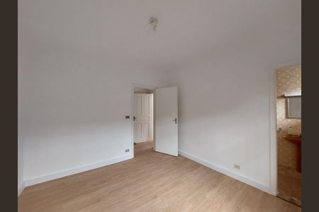 Casa para alugar com 347m², 3 quartos e 3 vagasSuíte 2