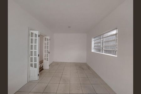 Casa para alugar com 347m², 3 quartos e 3 vagasCozinha