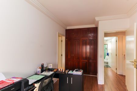 Apartamento à venda com 120m², 3 quartos e 2 vagasQuarto 3 - Suíte