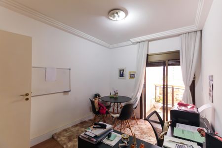Apartamento à venda com 120m², 3 quartos e 2 vagasQuarto 3 - Suíte