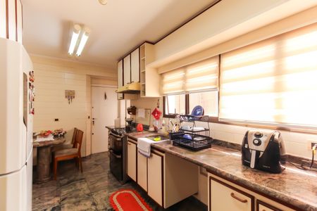 Apartamento à venda com 120m², 3 quartos e 2 vagasCozinha