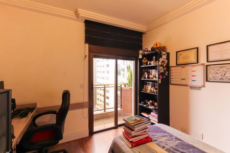 Apartamento à venda com 120m², 3 quartos e 2 vagasQuarto 2 - Suíte