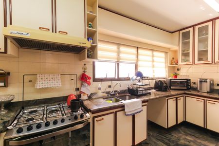 Apartamento à venda com 120m², 3 quartos e 2 vagasCozinha
