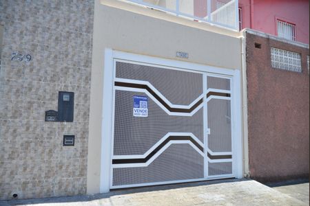 Casa à venda com 106m², 3 quartos e 1 vagaPlaca