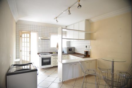 Casa à venda com 106m², 3 quartos e 1 vagaCozinha