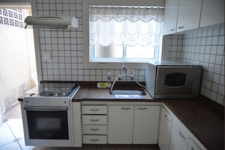 Casa à venda com 106m², 3 quartos e 1 vagaCozinha