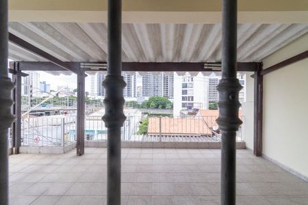 Casa para alugar com 120m², 4 quartos e 2 vagasVista do Quarto 2