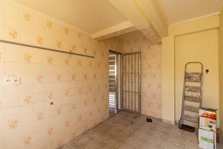 Casa para alugar com 42m², 4 quartos e sem vagaÁrea de Serviço
