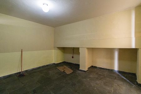 Casa para alugar com 42m², 4 quartos e sem vagaGaragem