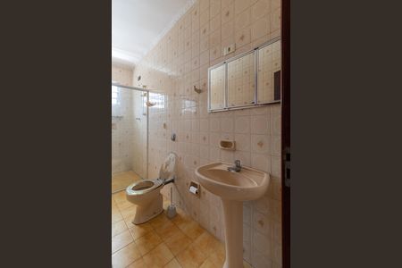 Casa para alugar com 42m², 4 quartos e sem vagaBanheiro