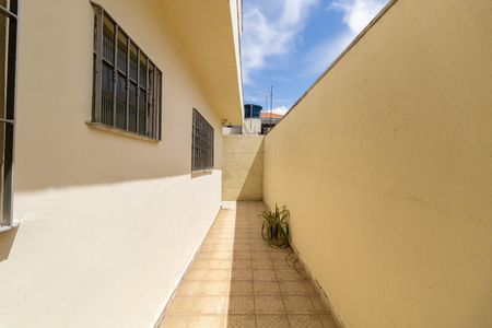 Casa para alugar com 42m², 4 quartos e sem vagaCorredor