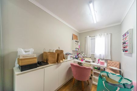 Apartamento à venda com 100m², 2 quartos e 2 vagasQuarto 2