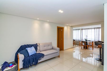 Sala de apartamento à venda com 2 quartos, 71m² em Vila da Serra, Nova Lima
