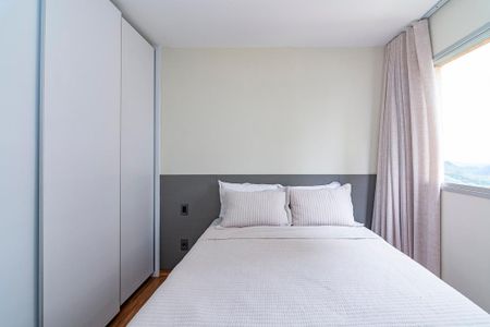 Apartamento à venda com 71m², 2 quartos e 2 vagasSuíte