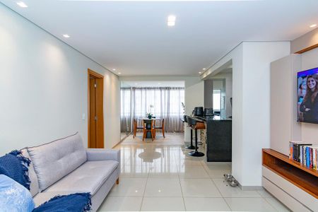 Sala de apartamento à venda com 2 quartos, 71m² em Vila da Serra, Nova Lima