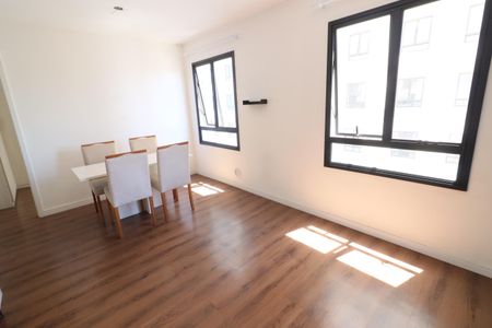 Sala de apartamento para alugar com 1 quarto, 38m² em Presidente Altino, Osasco