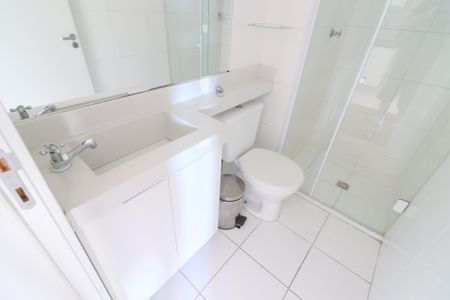 Banheiro de apartamento para alugar com 1 quarto, 38m² em Presidente Altino, Osasco