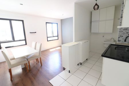 Sala de apartamento para alugar com 1 quarto, 38m² em Presidente Altino, Osasco