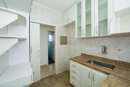 Apartamento para alugar com 136m², 2 quartos e 2 vagasCOZINHA