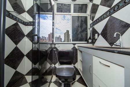 Apartamento para alugar com 136m², 2 quartos e 2 vagasBANHEIRO2