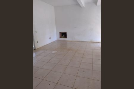 Casa à venda com 249m², 2 quartos e 4 vagasQuarto