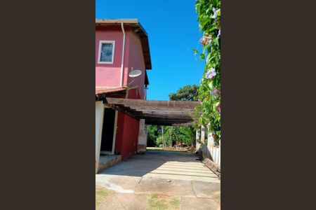 Casa à venda com 249m², 2 quartos e 4 vagasÁrea externa