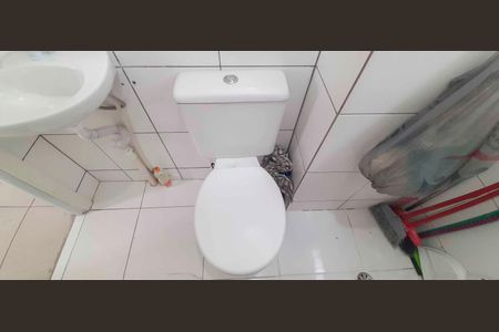 Apartamento à venda com 46m², 2 quartos e 1 vaga Apartamento à venda com 46m², 2 quartos e 1 vagaBanheiro
