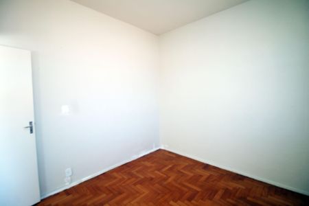 Quarto 1 de apartamento para alugar com 2 quartos, 36m² em Vicente de Carvalho, Rio de Janeiro