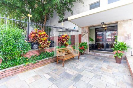 Apartamento à venda com 72m², 2 quartos e 1 vaga Apartamento à venda com 72m², 2 quartos e 1 vagaFachada