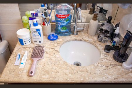 Apartamento à venda com 73m², 3 quartos e 1 vagaBanheiro da Suíte