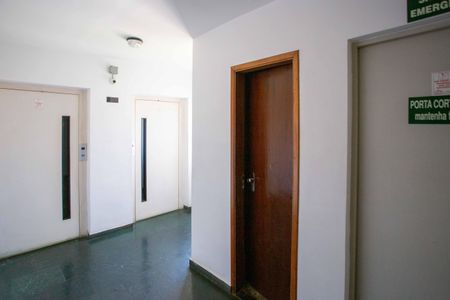 Apartamento à venda com 73m², 3 quartos e 1 vagaHall de entrada