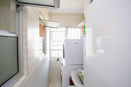 Apartamento à venda com 73m², 3 quartos e 1 vagaÁrea de Serviço