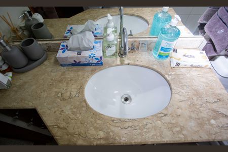 Apartamento à venda com 73m², 3 quartos e 1 vagaBanheiro Social